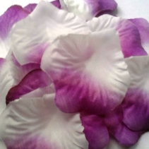 Лепестки роз, ткань  5,5 х 4,5 см, 144 шт бело - сиреневый